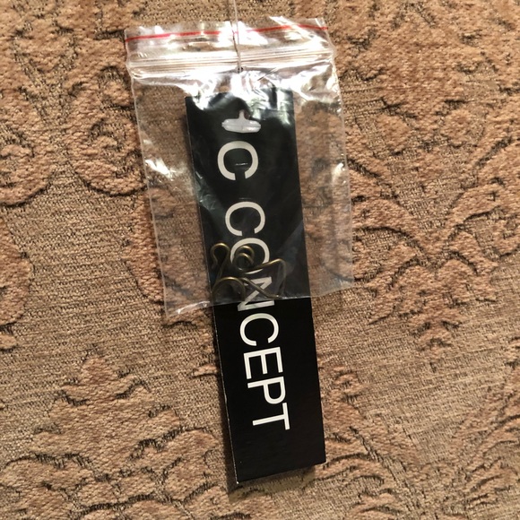 C Concept Women’s Leather Jacket - Picture 6 of 8